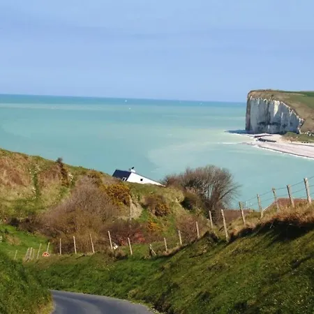 A 600m De La 6pers Meuble De Tourisme 3 Etoiles La Des Grottes *