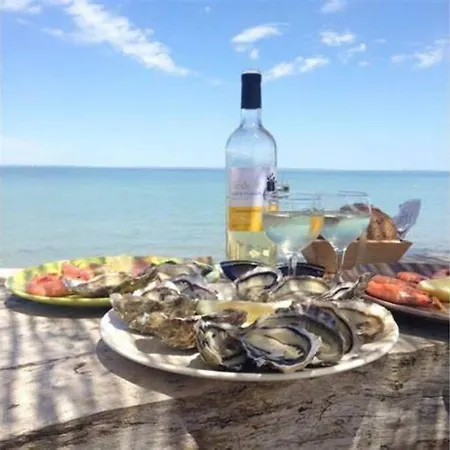 וילה A 600m De La 6pers Meuble De Tourisme 3 Etoiles La Des Grottes *